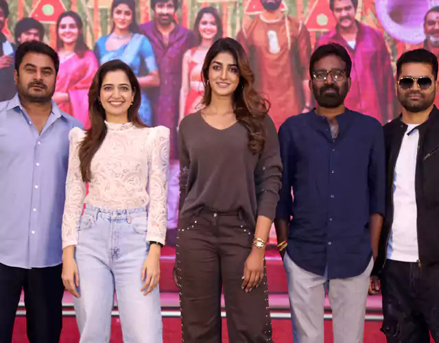 Bhartha Mahasayulaku Wignyapthi Movie Success Meet